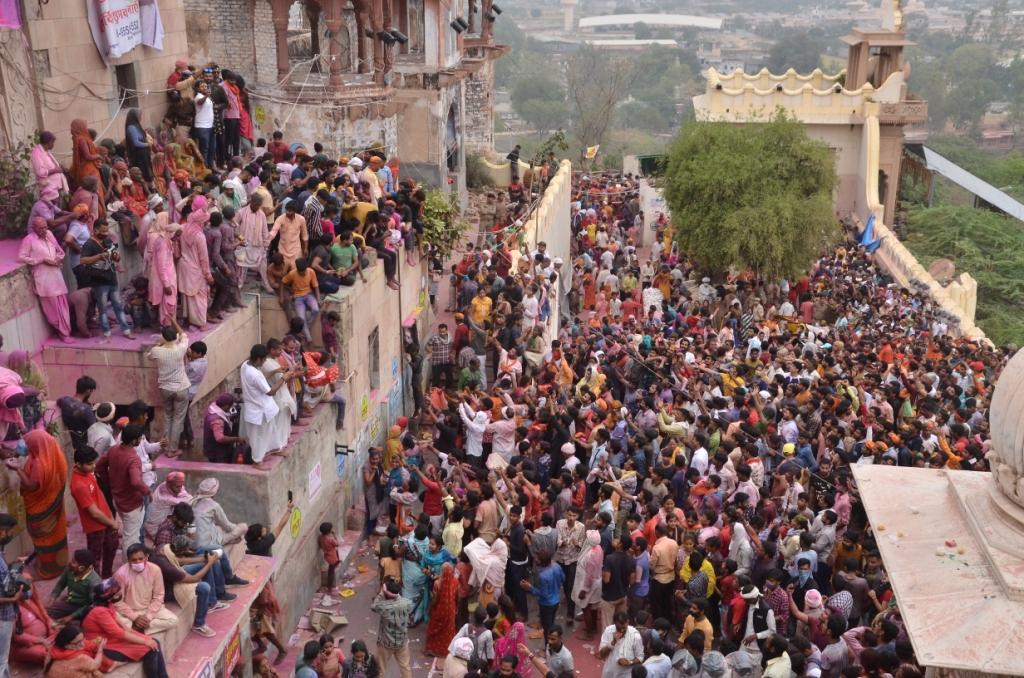 Barsana Laddu Holi